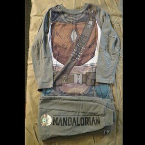 Star Wars Mandalorian Outfit with Cape - EUC